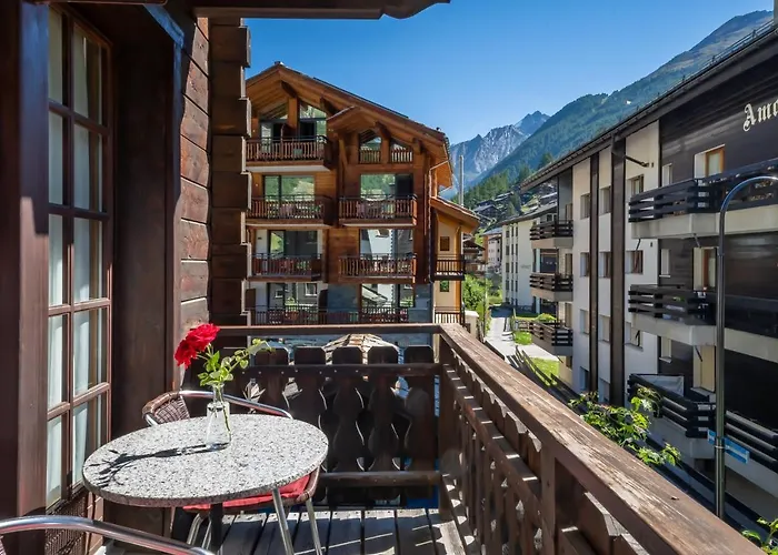 Apartment Haus Zer Weidu Zermatt